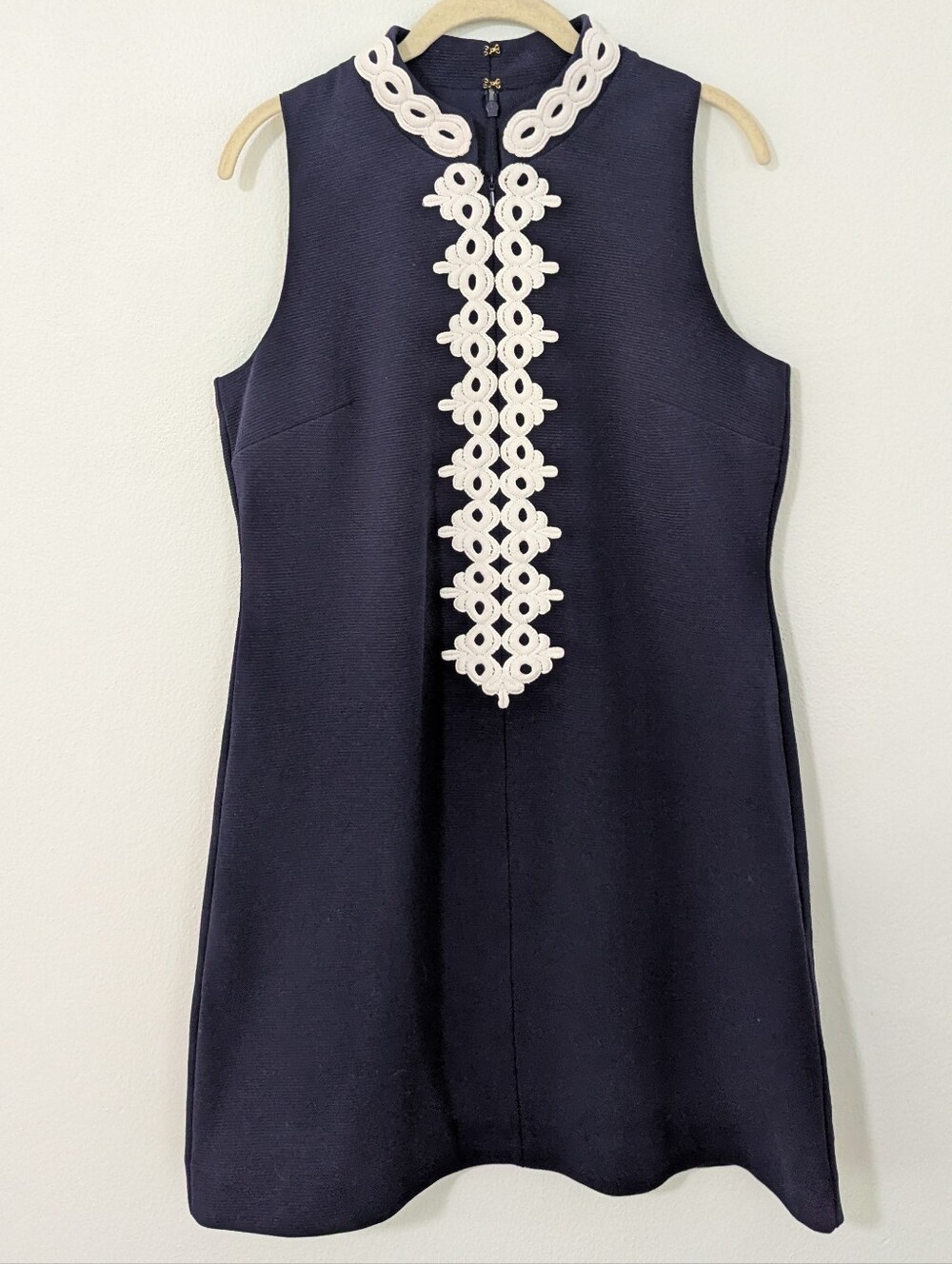 Lilly Pulitzer Callista Shift Dress Mini Length Lace Detail Zip Neck Blue Large